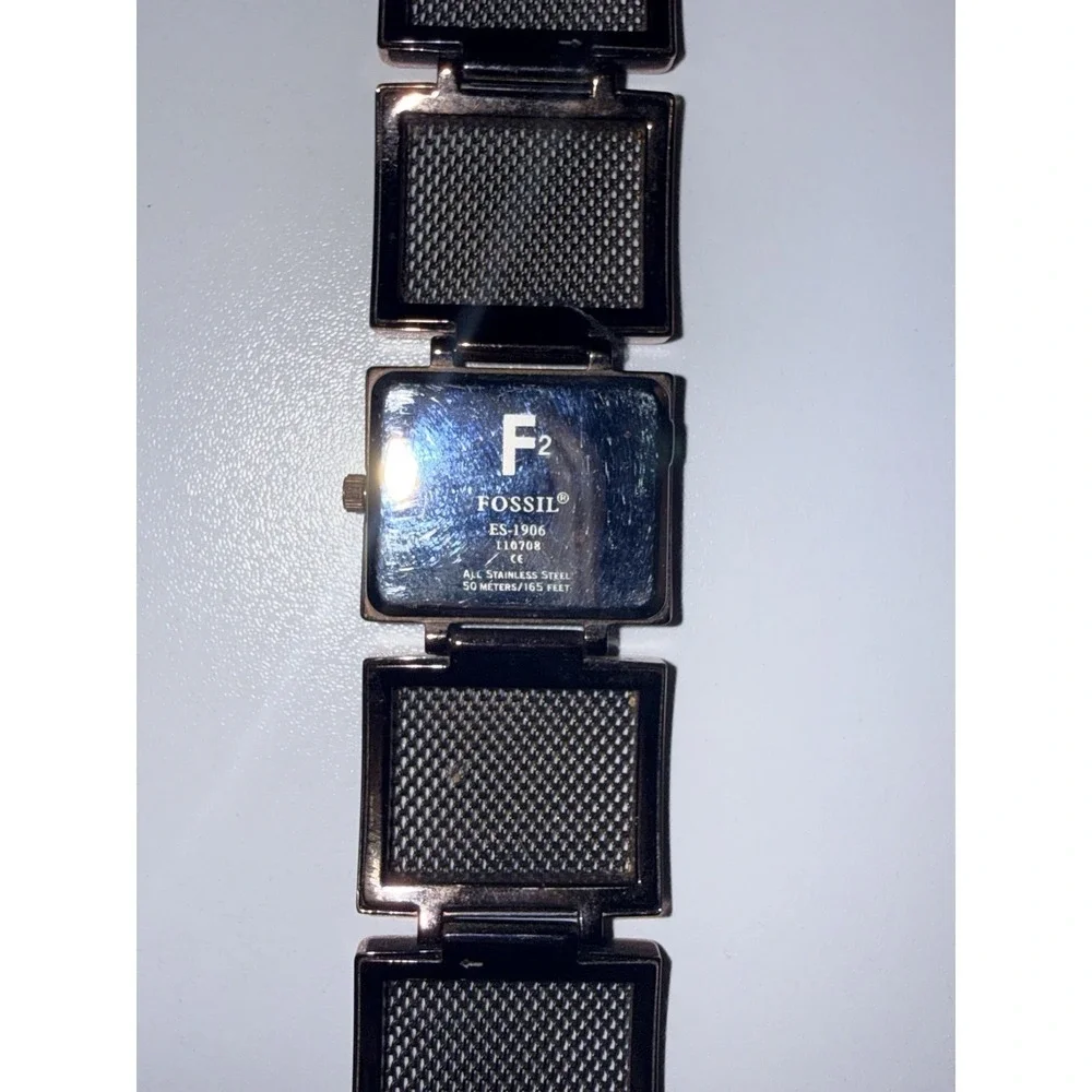 Fossil F2‎ Bronze Chocolate Quartz Analog Watch ES-1906 Needs New Batteries